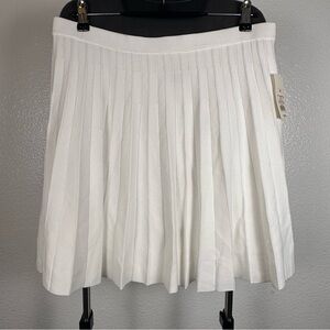 A New Day Women’s Elegant White Pleated Skirt Size XXL